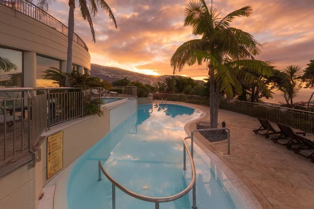 Adult only Funchal hotel Adults only funchal hotel