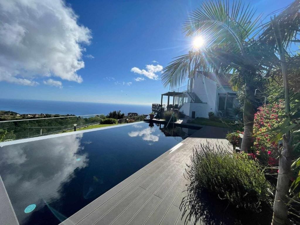 Hotel zonder kinderen Madeira Hotel ohne kindern Madeira