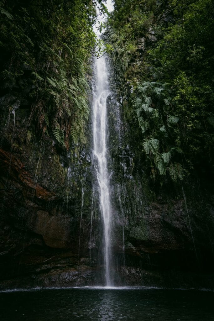 25 fontes wasserfalle Madeira pr6